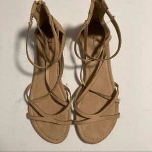CL by Chinese Laundry Penny Camel Microsuede Sandal Size 10
